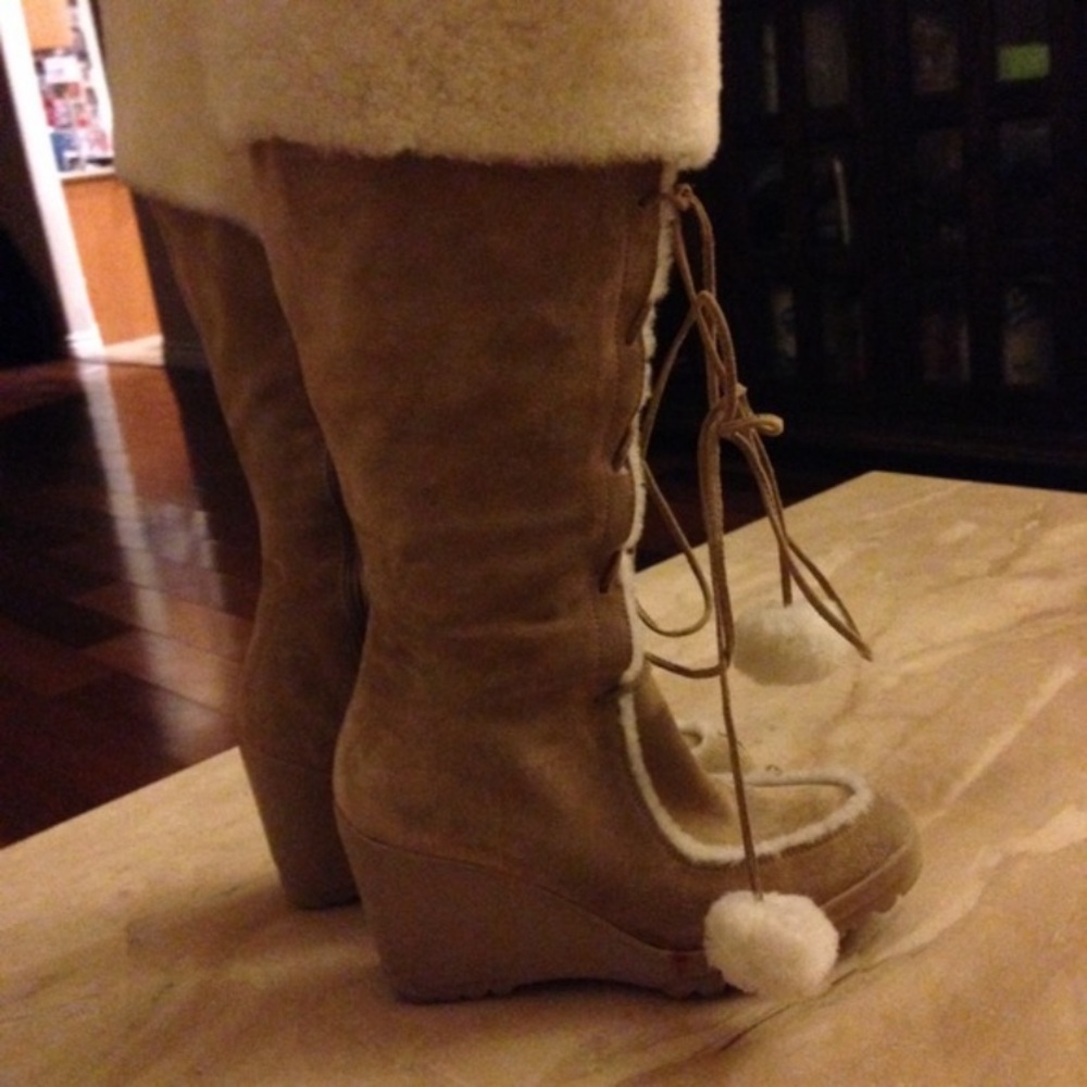Coach karina suede. Lots w rabbit fur